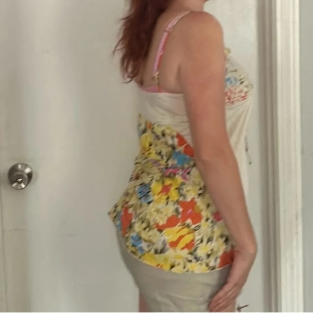 EUC Language Los Angeles Floral Lace Trim Cream Camisole Size Small - Picture 9 of 10